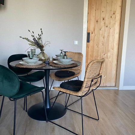 Statige Boerderijwoning Met Vrij Uitzicht En Tuin Hoogzand Exterior foto